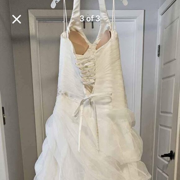 Size 16- Romantic Bridal Ivory - Picture 3 of 4